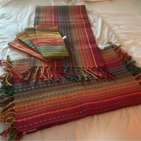 Pier 1 Other - Pier 1 Multicolor Cotton Table Runner, Placemats and Napkin Set